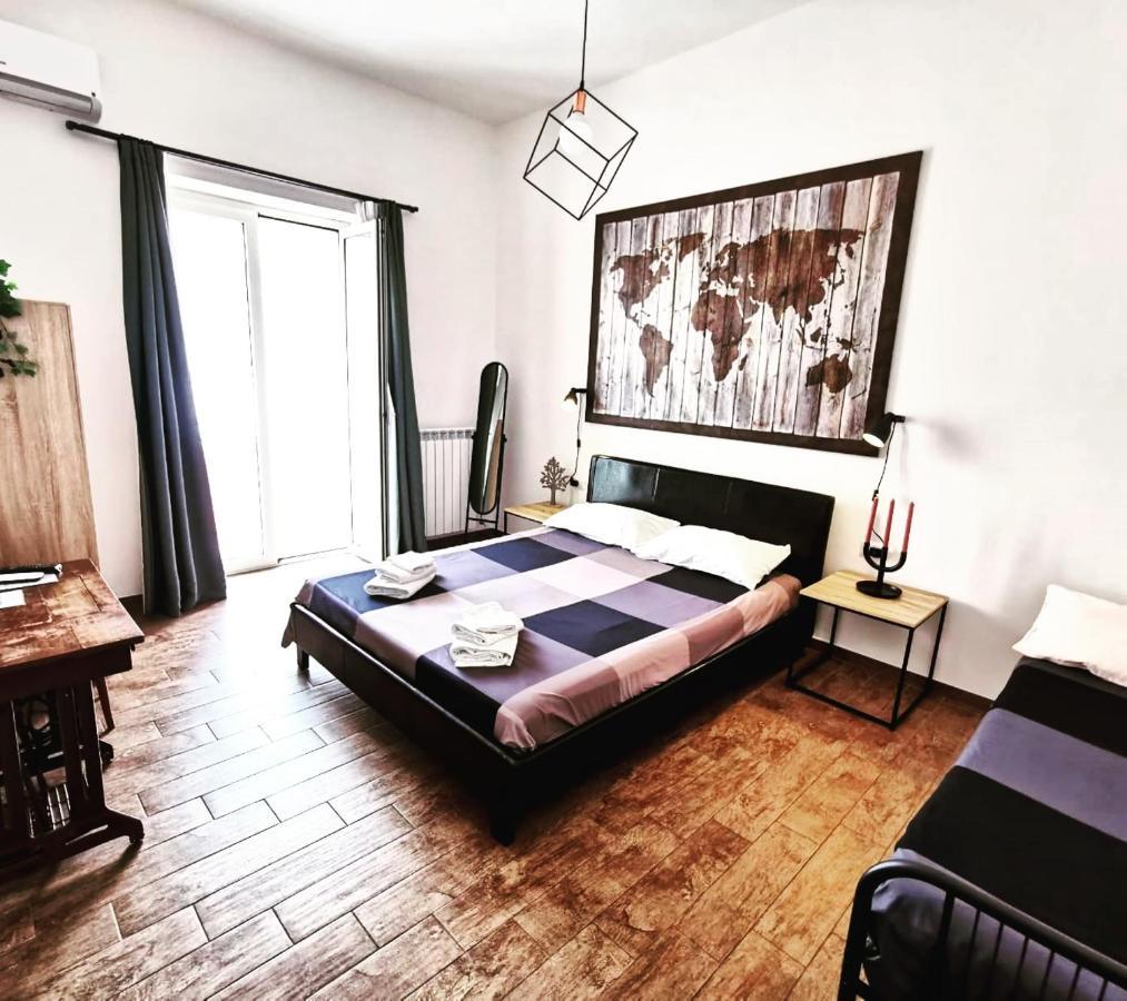 Il Civico 2 Bed & Breakfast Bari Bagian luar foto